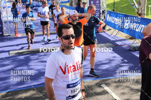Buy your photos of the eventMeia Maratona Porto 2019 on Fotop