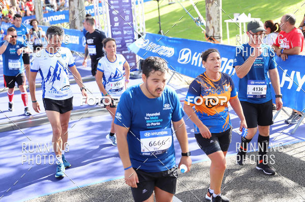 Buy your photos of the eventMeia Maratona Porto 2019 on Fotop