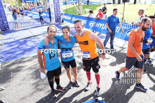 Buy your photos of the eventMeia Maratona Porto 2019 on Fotop