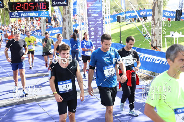 Buy your photos of the eventMeia Maratona Porto 2019 on Fotop