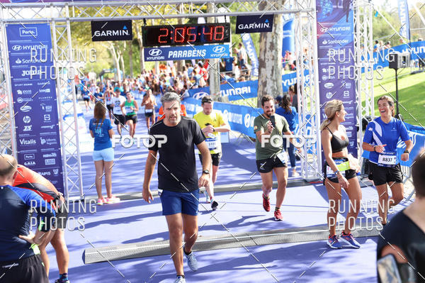 Buy your photos of the eventMeia Maratona Porto 2019 on Fotop