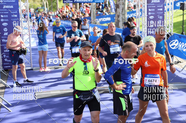 Buy your photos of the eventMeia Maratona Porto 2019 on Fotop