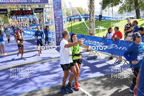 Buy your photos of the eventMeia Maratona Porto 2019 on Fotop