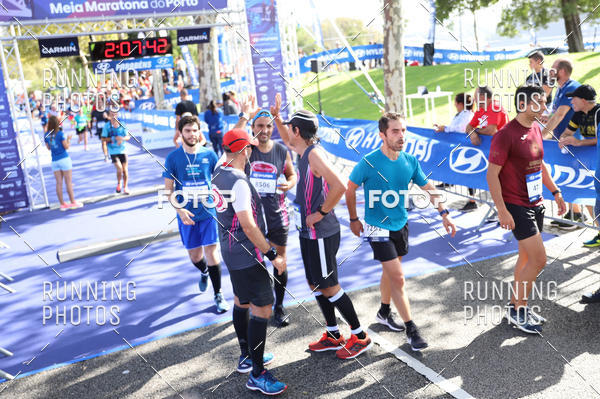 Buy your photos of the eventMeia Maratona Porto 2019 on Fotop