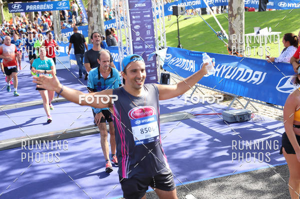 Buy your photos of the eventMeia Maratona Porto 2019 on Fotop