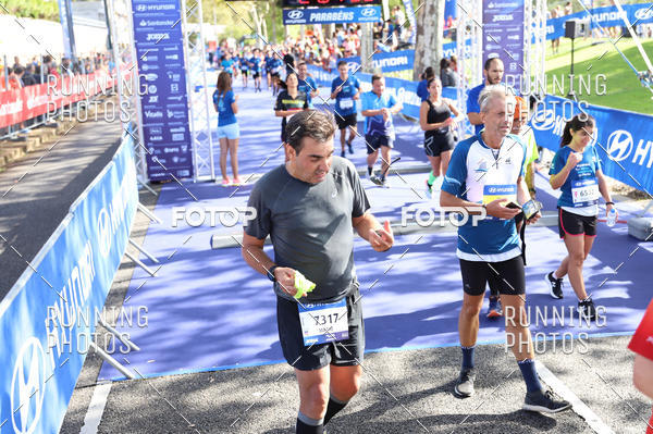 Buy your photos of the eventMeia Maratona Porto 2019 on Fotop