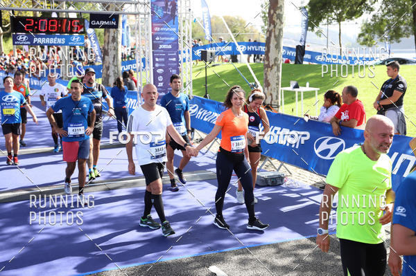 Buy your photos of the eventMeia Maratona Porto 2019 on Fotop