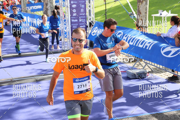 Buy your photos of the eventMeia Maratona Porto 2019 on Fotop