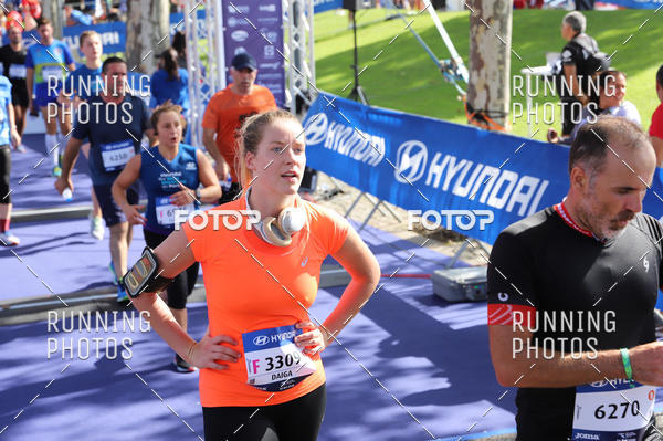 Buy your photos of the eventMeia Maratona Porto 2019 on Fotop