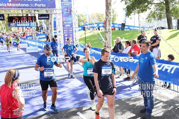 Buy your photos of the eventMeia Maratona Porto 2019 on Fotop
