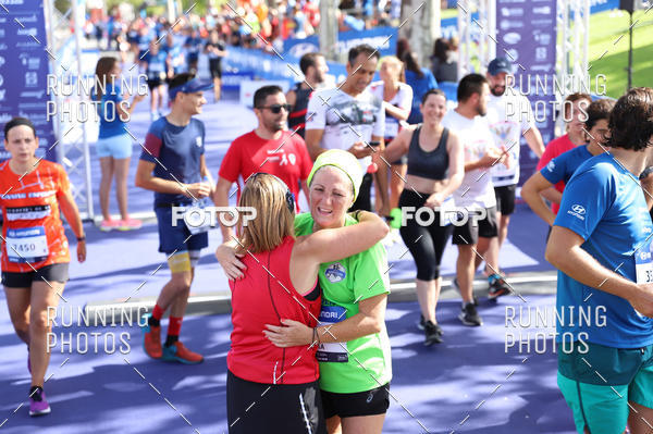 Buy your photos of the eventMeia Maratona Porto 2019 on Fotop