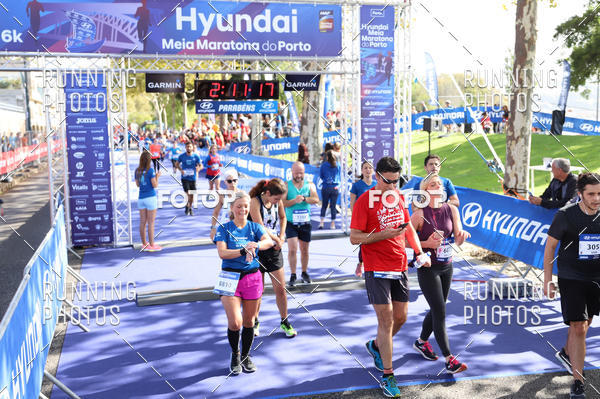 Buy your photos of the eventMeia Maratona Porto 2019 on Fotop