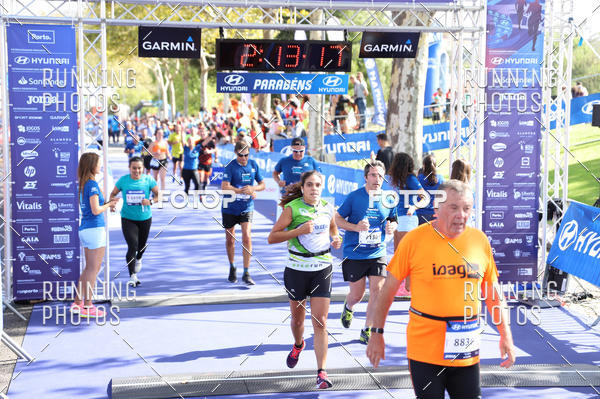 Buy your photos of the eventMeia Maratona Porto 2019 on Fotop