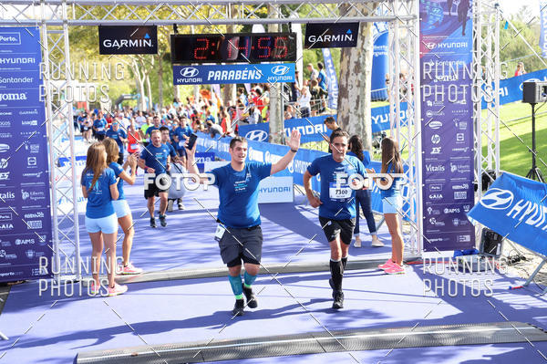 Buy your photos of the eventMeia Maratona Porto 2019 on Fotop