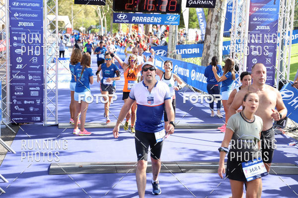 Buy your photos of the eventMeia Maratona Porto 2019 on Fotop