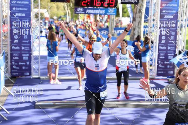 Buy your photos of the eventMeia Maratona Porto 2019 on Fotop