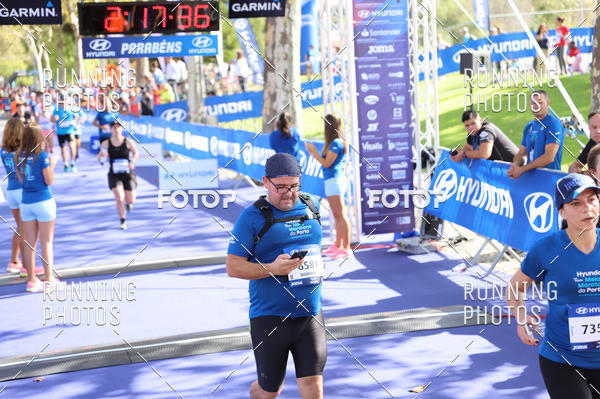 Buy your photos of the eventMeia Maratona Porto 2019 on Fotop