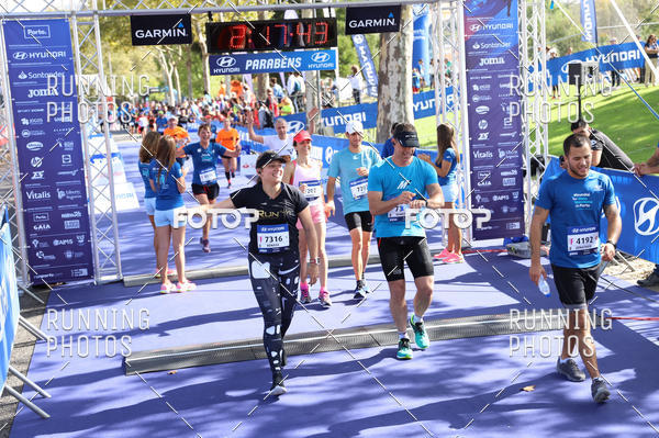 Buy your photos of the eventMeia Maratona Porto 2019 on Fotop