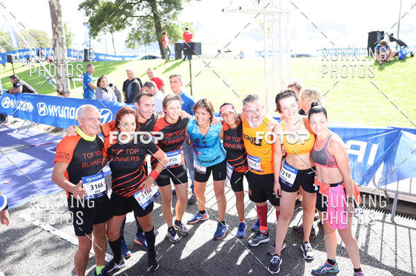 Buy your photos of the eventMeia Maratona Porto 2019 on Fotop