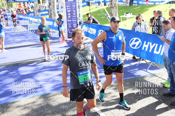 Buy your photos of the eventMeia Maratona Porto 2019 on Fotop