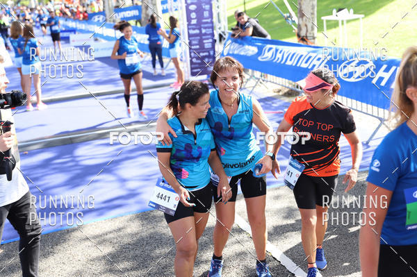 Buy your photos of the eventMeia Maratona Porto 2019 on Fotop