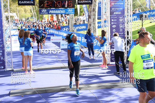 Buy your photos of the eventMeia Maratona Porto 2019 on Fotop