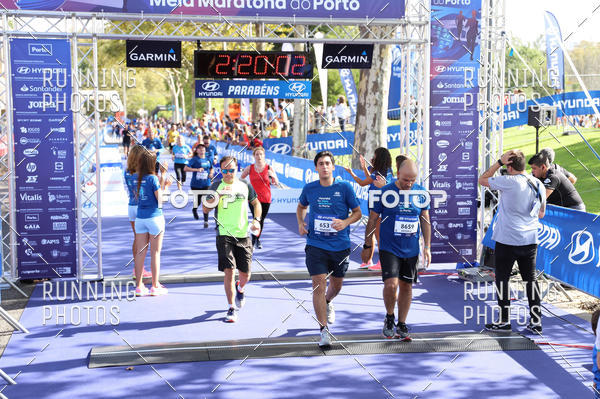 Buy your photos of the eventMeia Maratona Porto 2019 on Fotop