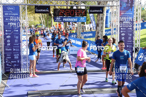 Buy your photos of the eventMeia Maratona Porto 2019 on Fotop