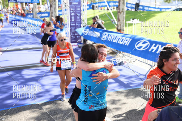 Buy your photos of the eventMeia Maratona Porto 2019 on Fotop