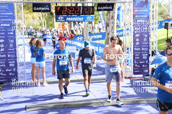 Buy your photos of the eventMeia Maratona Porto 2019 on Fotop