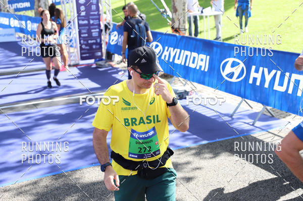 Buy your photos of the eventMeia Maratona Porto 2019 on Fotop