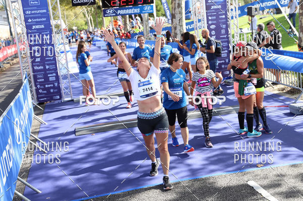 Buy your photos of the eventMeia Maratona Porto 2019 on Fotop