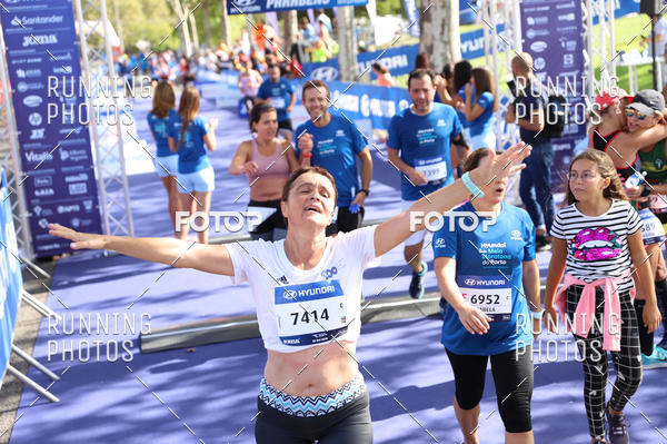 Buy your photos of the eventMeia Maratona Porto 2019 on Fotop