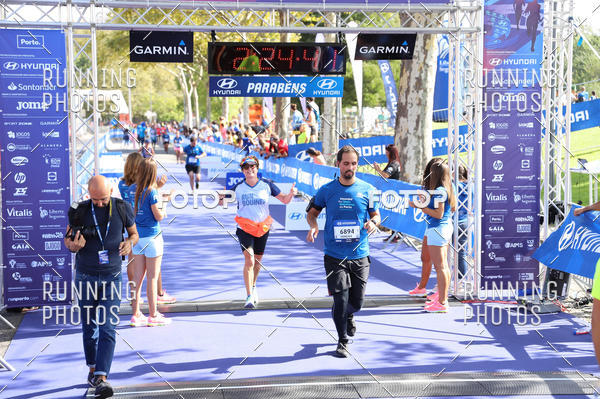 Buy your photos of the eventMeia Maratona Porto 2019 on Fotop
