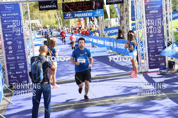 Buy your photos of the eventMeia Maratona Porto 2019 on Fotop