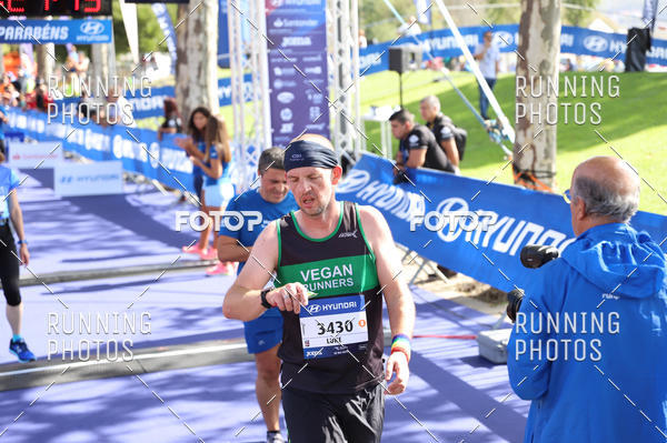 Buy your photos of the eventMeia Maratona Porto 2019 on Fotop