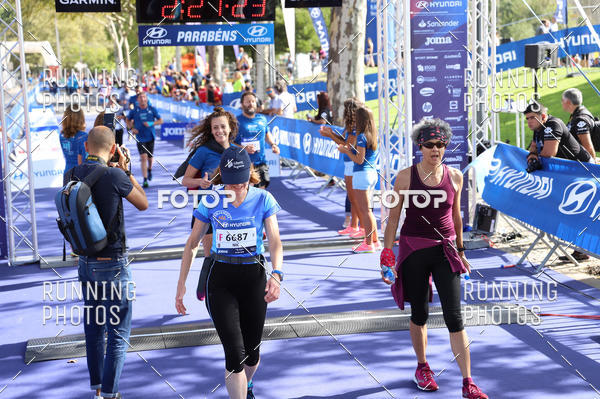 Buy your photos of the eventMeia Maratona Porto 2019 on Fotop