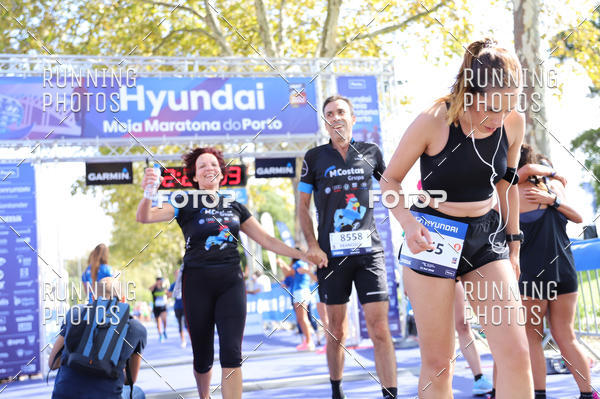 Buy your photos of the eventMeia Maratona Porto 2019 on Fotop