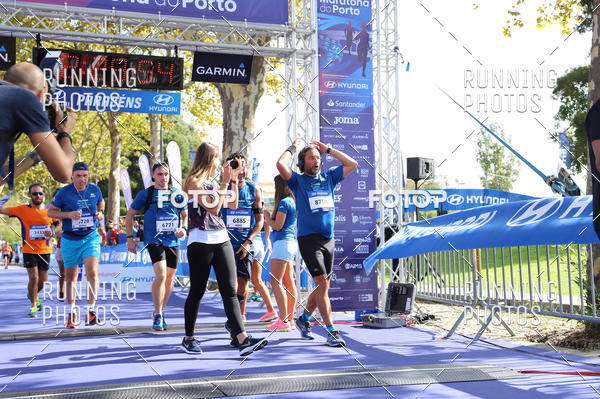 Buy your photos of the eventMeia Maratona Porto 2019 on Fotop