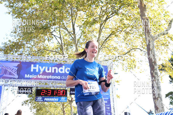 Buy your photos of the eventMeia Maratona Porto 2019 on Fotop