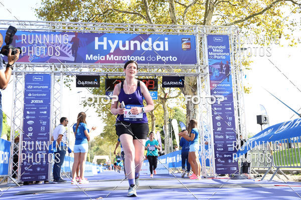 Buy your photos of the eventMeia Maratona Porto 2019 on Fotop