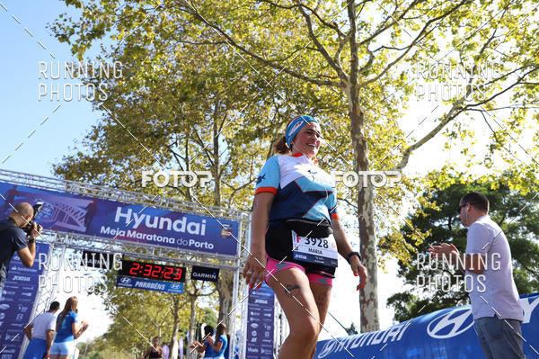 Buy your photos of the eventMeia Maratona Porto 2019 on Fotop