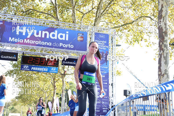Buy your photos of the eventMeia Maratona Porto 2019 on Fotop
