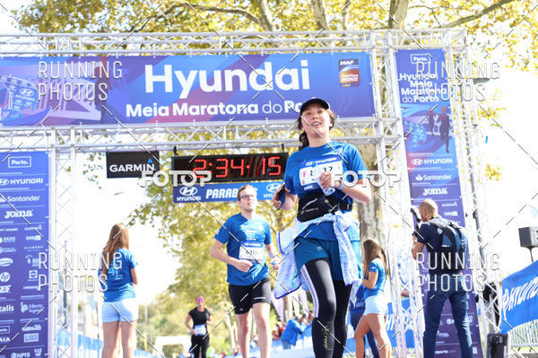 Buy your photos of the eventMeia Maratona Porto 2019 on Fotop