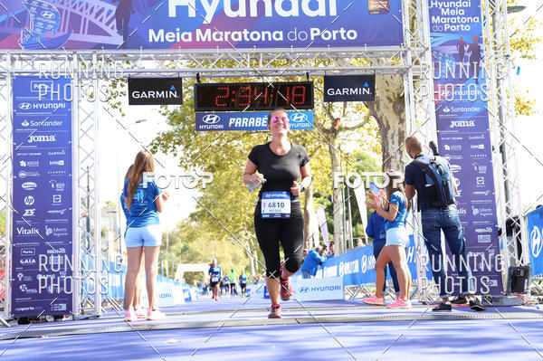 Buy your photos of the eventMeia Maratona Porto 2019 on Fotop