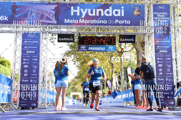 Buy your photos of the eventMeia Maratona Porto 2019 on Fotop