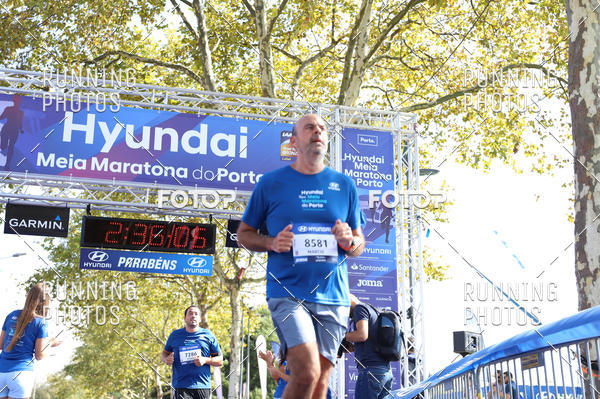 Buy your photos of the eventMeia Maratona Porto 2019 on Fotop