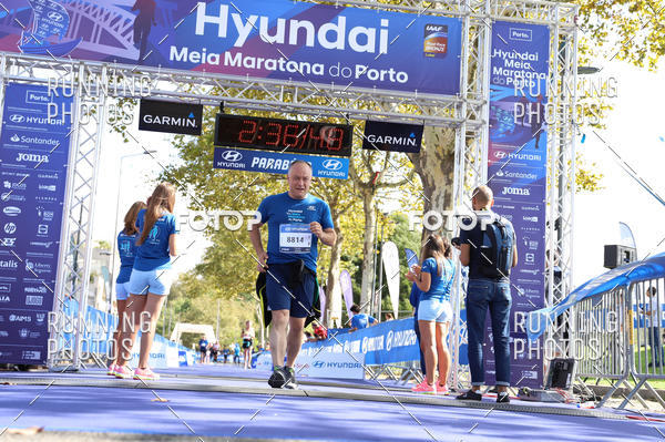 Buy your photos of the eventMeia Maratona Porto 2019 on Fotop