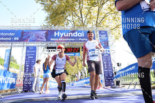 Buy your photos of the eventMeia Maratona Porto 2019 on Fotop