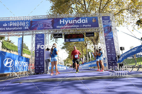 Buy your photos of the eventMeia Maratona Porto 2019 on Fotop